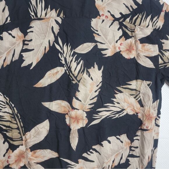 Holland America Line Mens Hawaiian Shirt XLarge Black Beige Floral Collar Pocket - Picture 11 of 12